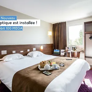 Brit Le Castel Hotel
